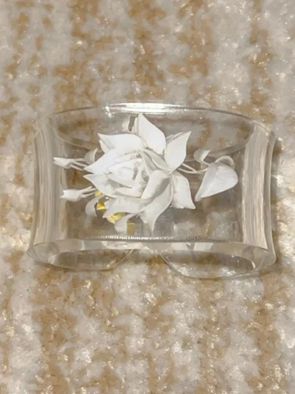 Vintage 4 engraved rose napkin holders. Good condition.